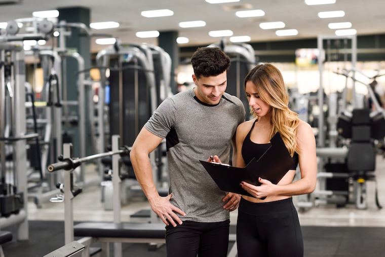 When and how to hire and train staff for gym?