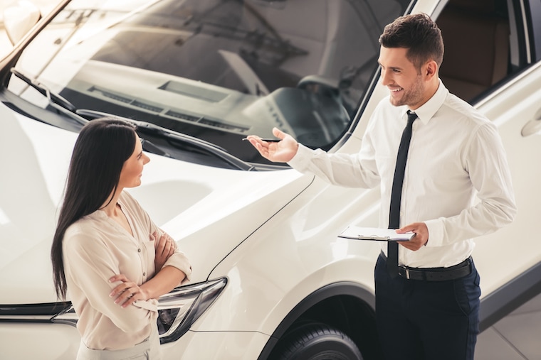 How much profit can a car dealership make?