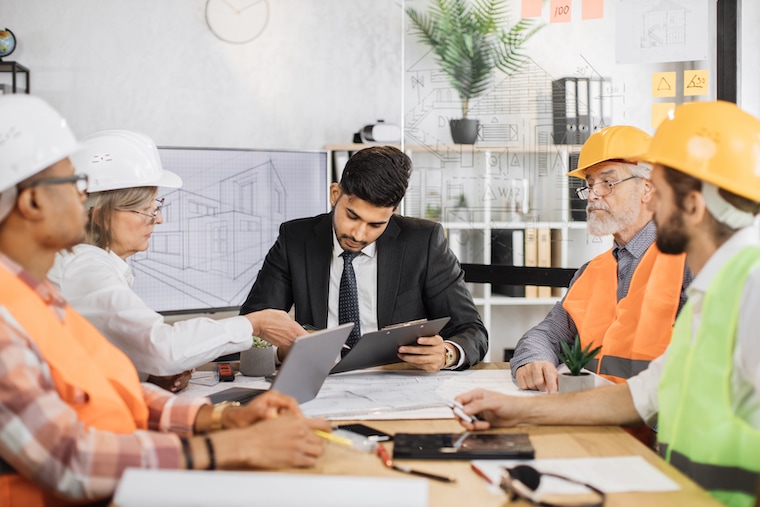 How to advertise Construction Company?