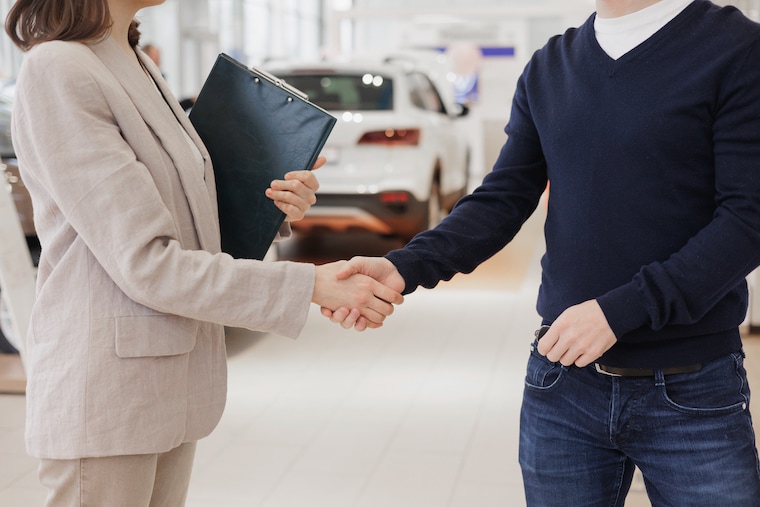 How to get clients/customers for a car rental business?
