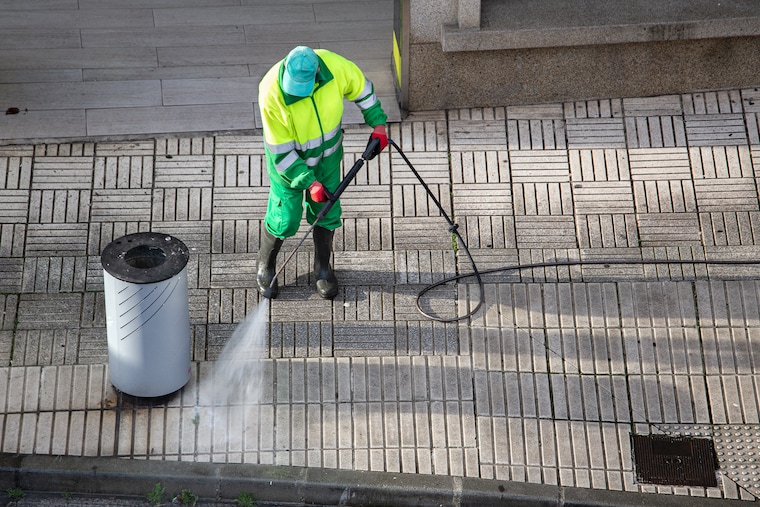 How to get clients/customers for a pressure washing business?