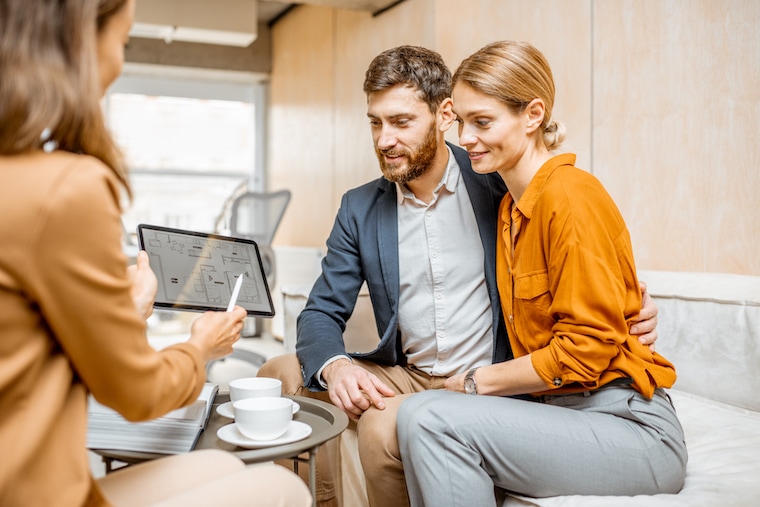 How to get clients/customers for a real estate agency?
