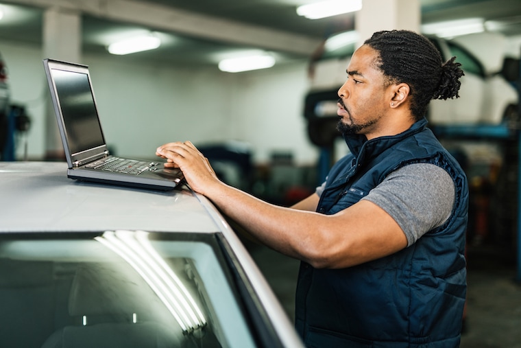 How to make a website for auto repair shop?