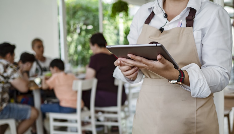 How to make a website for catering business?