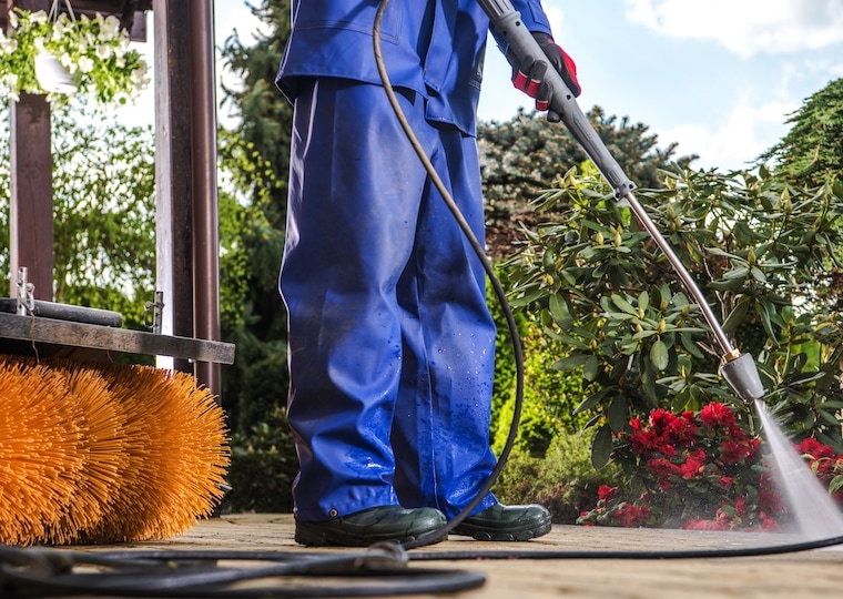 How to make a website for pressure washing business?