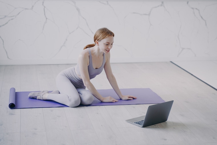 How to make a website for yoga business?