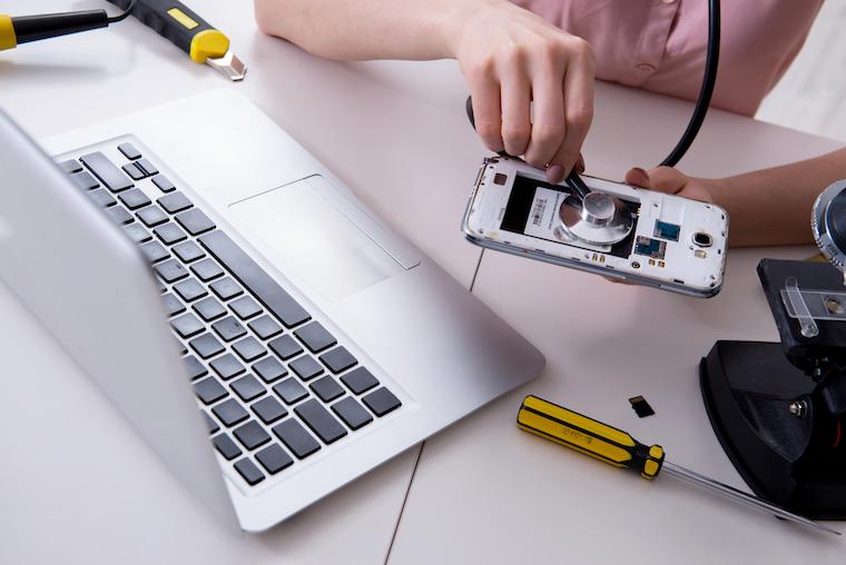 How to advertise phone repair business on Google?