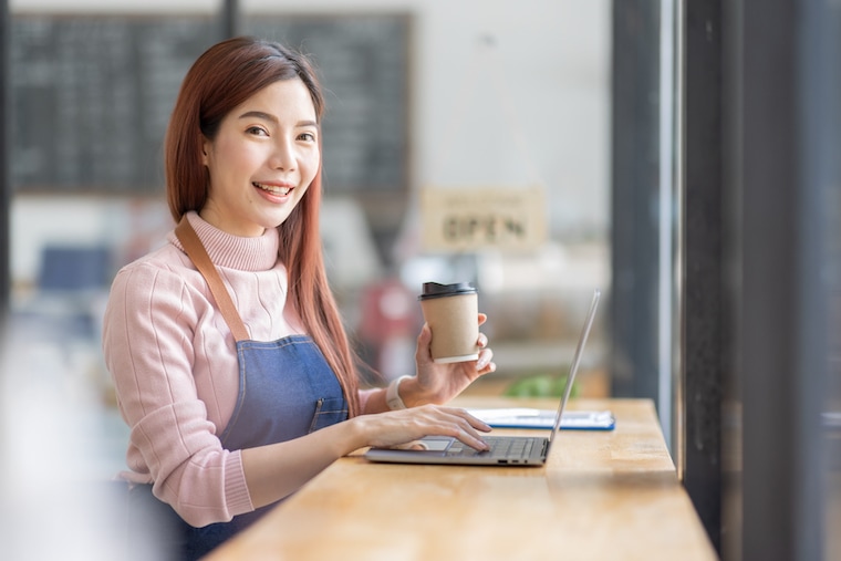 How to advertise catering business on Facebook?