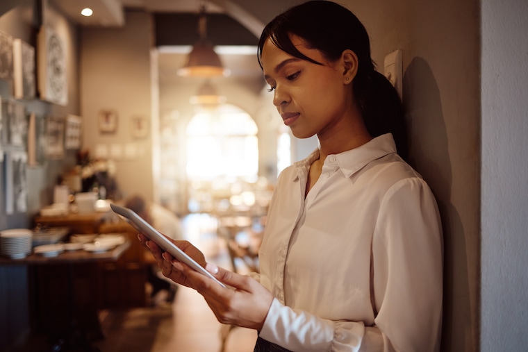 How to advertise catering business on Google?
