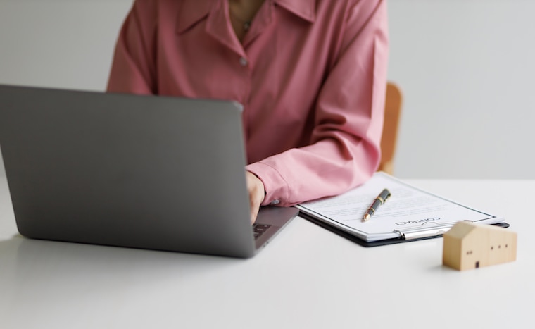 How to advertise real estate agency on Facebook?