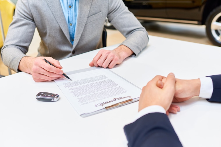 How do i set up and register a car rental business?