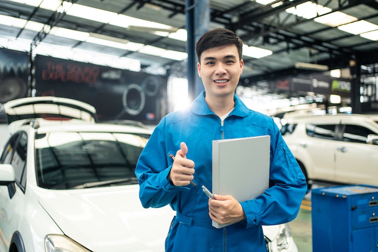 How to successfully run a auto repair shop?