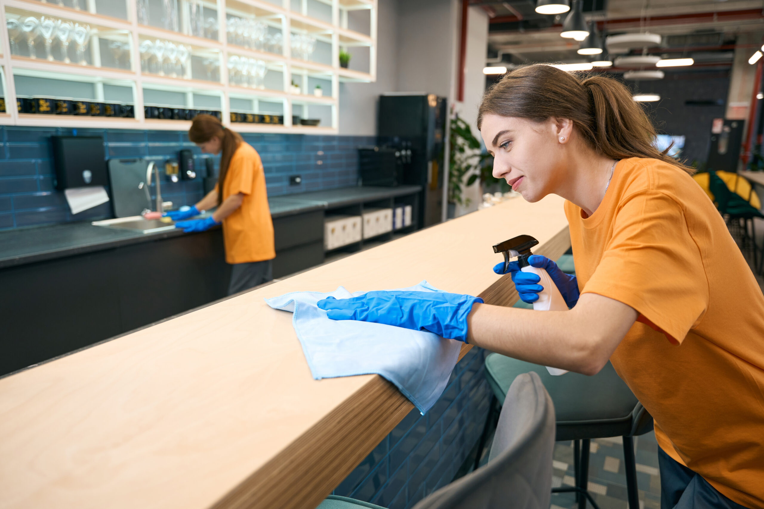 How to successfully run a cleaning business?