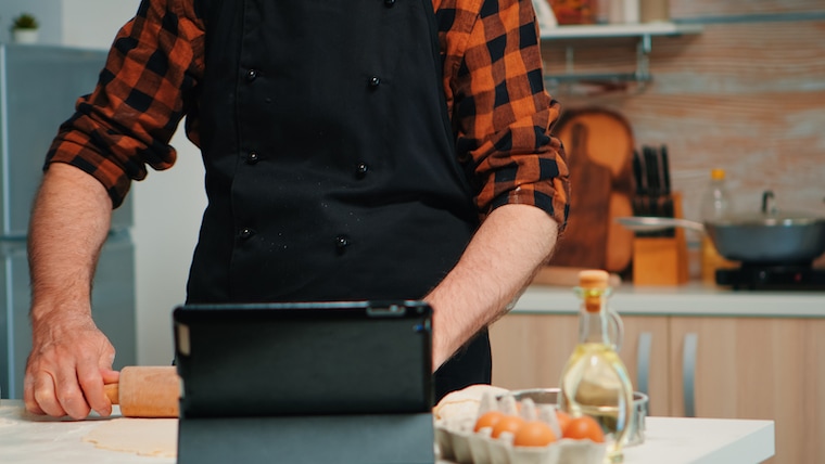How to run Facebook for baking business?