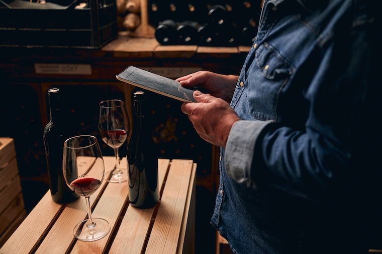 How to run Facebook for winery business?