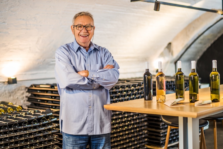 How to successfully run a winery business