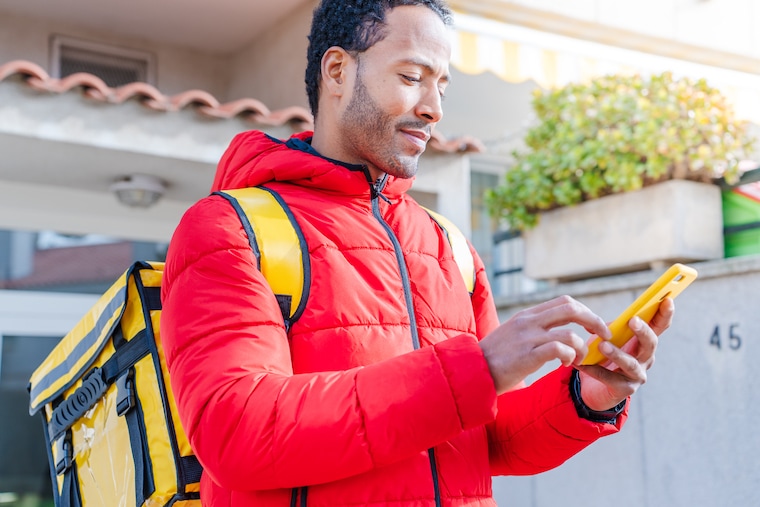How to start a courier business Step by step