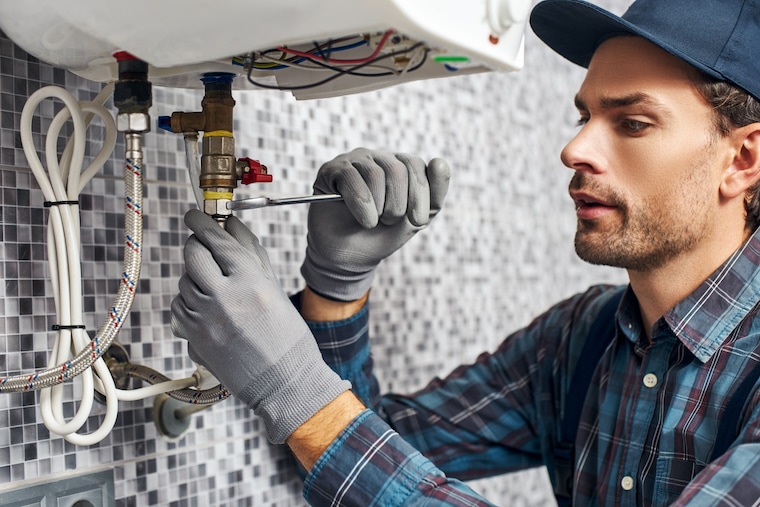 How to start a plumbing business Step by step