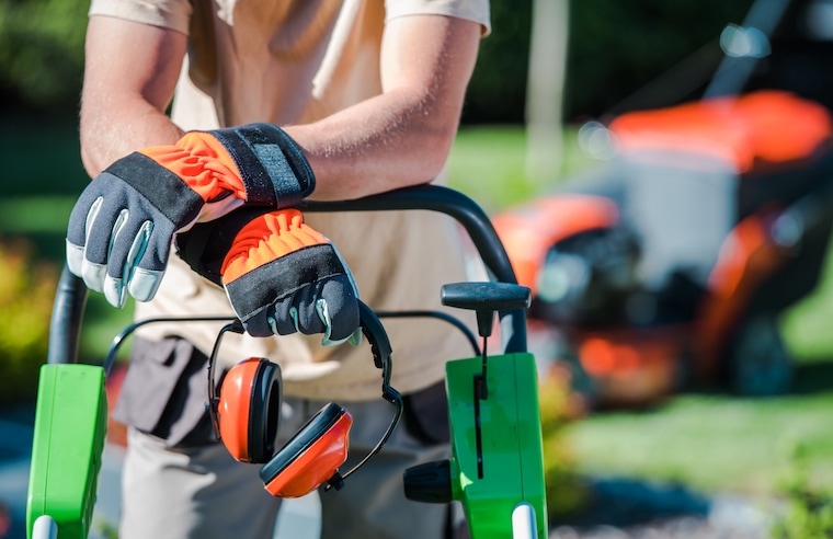 Buying equipment and supplies for landscaping business?